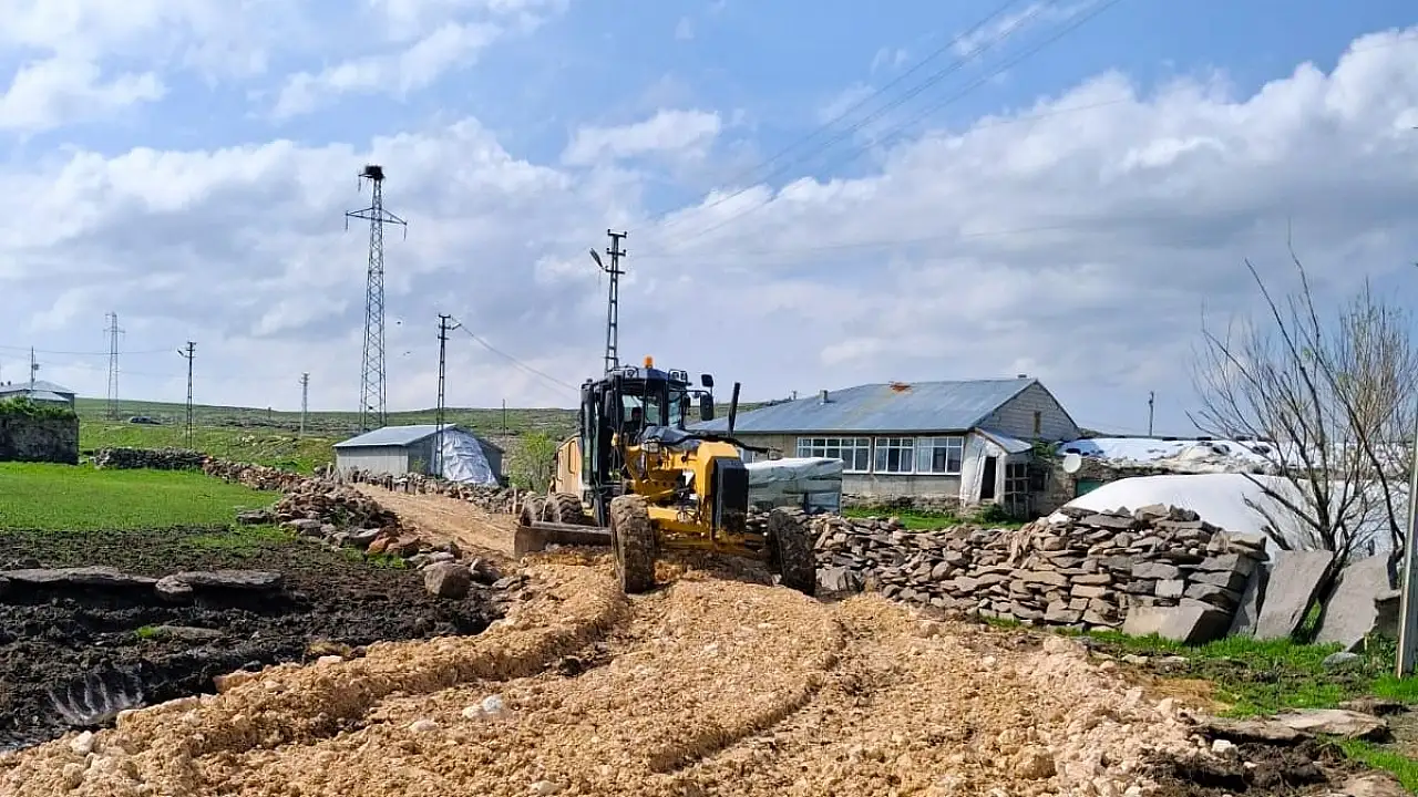 Ağrı’da kırsal altyapı çalışmaları aralıksız sürüyor