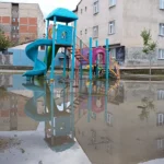 Ağrı’da Parklar Yağmur Sonrası Kullanılamaz Hale Geldi