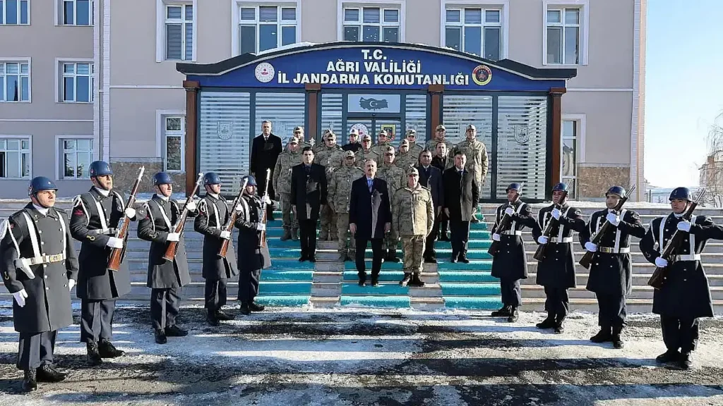 Ağrı’da Uyuşturucu Operasyonları: 20 Kişi Tutuklandı