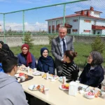 Ağrı’da YKS Öğrencilerine Moral Destek Kahvaltısı