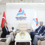 AİÇÜ’de Öğrenci Faaliyetleri İçin Önemli Toplantı Gerçekleşti