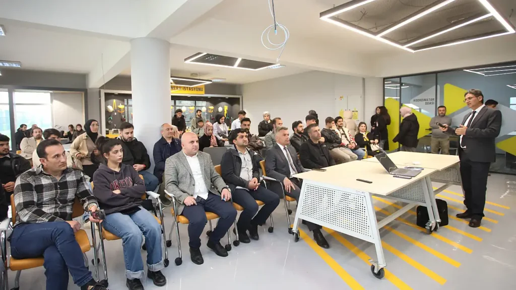 AİÇÜ’de TÜBİTAK Bilim Söyleşisi düzenlendi