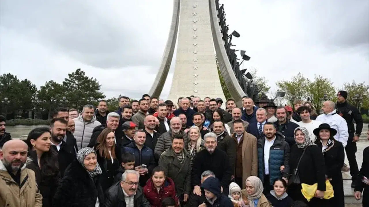 Erdoğan, İpek Yolu Rallisi’nin Startını Verdi!