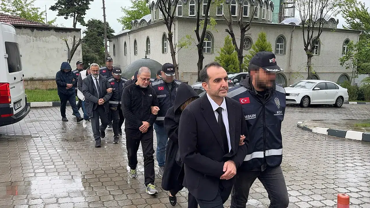 Samsun’da Rüşvet Operasyonu: 4 Doktor Adliyeye Sevk Edildi