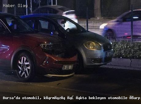 Bursa’da Trafik Kazası: Kırmızı Işıkta Bekleyen Araç Çarpıldı