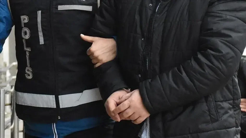 CHP Kurultayı’nda Şok Gelişmeler: 9 Kişi Tutuklandı