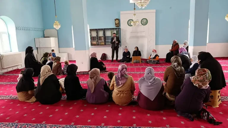 Diyadin’de Kadınlara Manevi Sohbet Programı Nasıl Gerçekleşti?