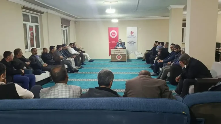 Diyadin’de Manevi Sohbet: İman ve İstikamet Konuşuldu