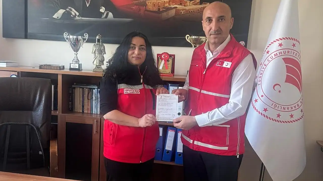 Doğubayazıt Tarım Müdürü’nden Kızılay’a Kurban Vekâleti