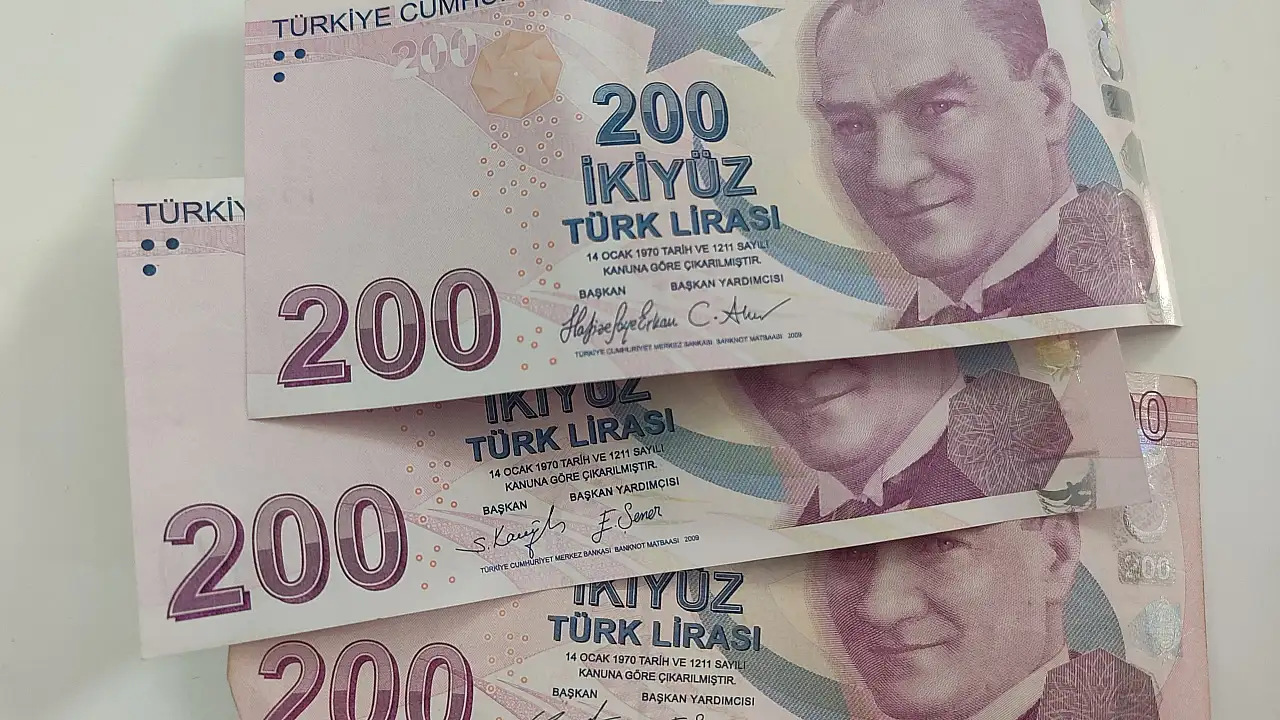 Emekliye Müjde! TC Kimlik Numarasının Son Hanesine Göre Yatırılmaya Başlandı