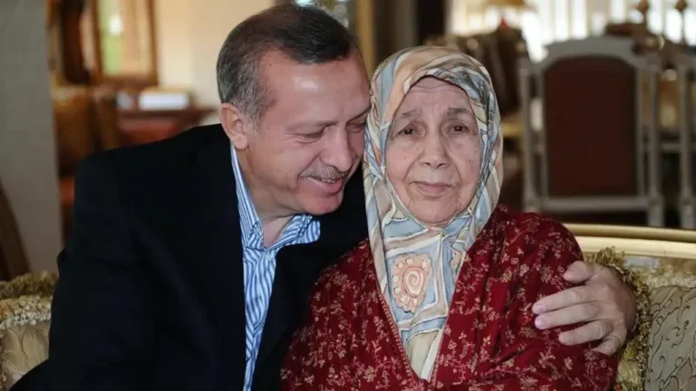 Cumhurbaşkanı Erdoğan’dan Anneler Günü’nde Önemli Mesaj