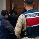 Erzurum’da yıllardır aranan firariler böyle yakalandı