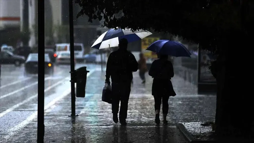 Meteoroloji Uyardı: 7 İl İçin Şiddetli Yağış Tehlikesi