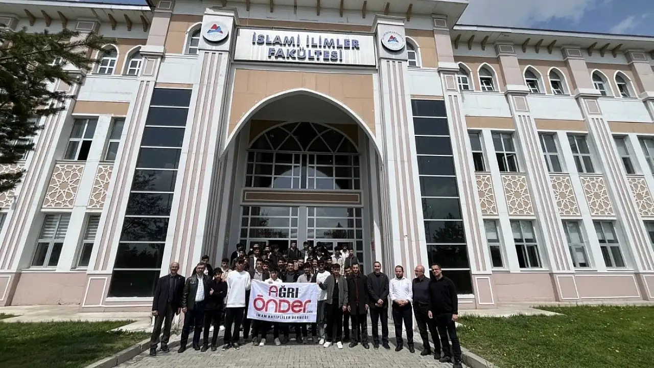 İmam Hatip Öğrencileri AİÇÜ’yü Ziyaret Etti: Üniversite Atmosferi Nasıldı?
