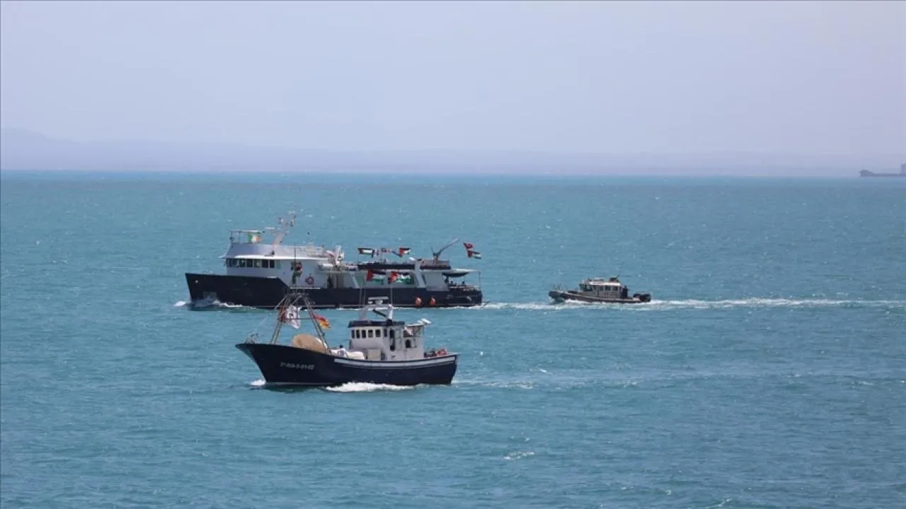 İsrail, Küresel Sumud Filosu’na Saldırıda Bulundu: Gelişmeler