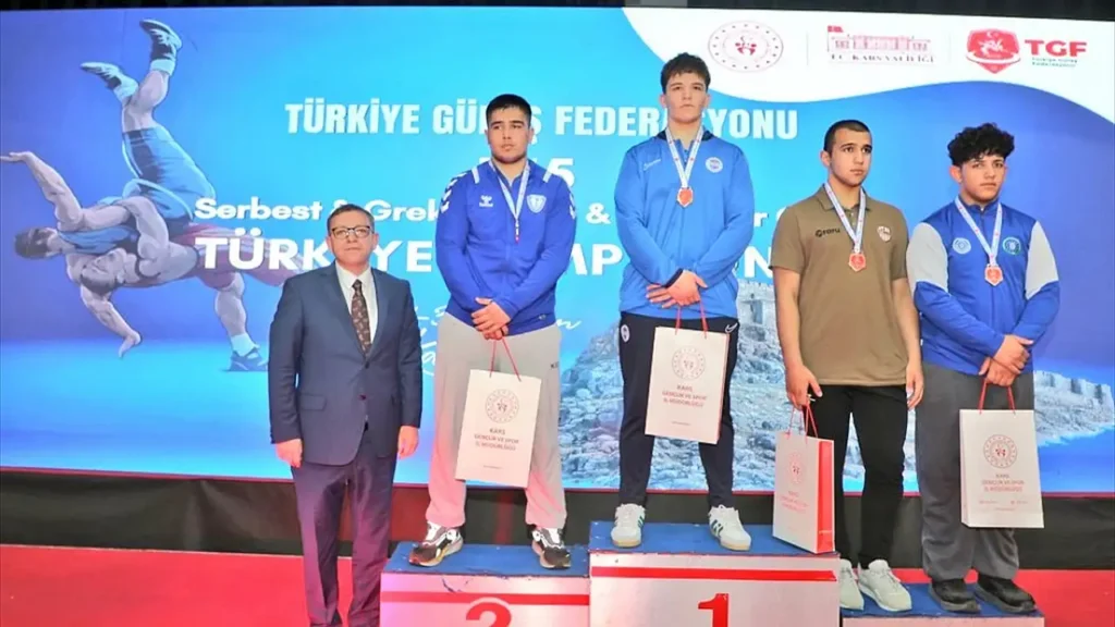 Kars’ta U15 Türkiye Güreş Şampiyonası Başarıyla Tamamlandı