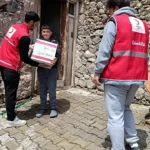 Kızılay Ağrı Diyadin’de ihtiyaç sahiplerinin yanında