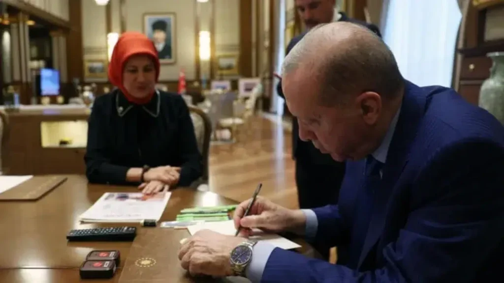 Kurban Bayramı’nda Dayanışma Rüzgarı: Erdoğan’dan Kızılay’a Bağış