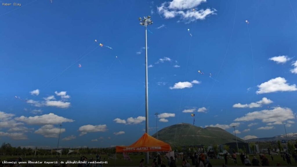 Lösemiyi yenen çocuklar Kayseri’de gökyüzünü renklendirdi