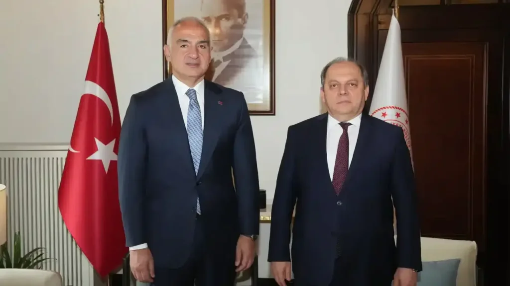 Kültürel Mirasın Önemi ve Geleceği: Bakan Ersoy’dan Tarih Ziyareti