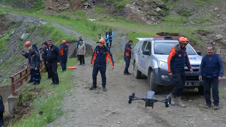 Muş’ta Kaybolan Kadını Arama Çalışmaları Devam Ediyor