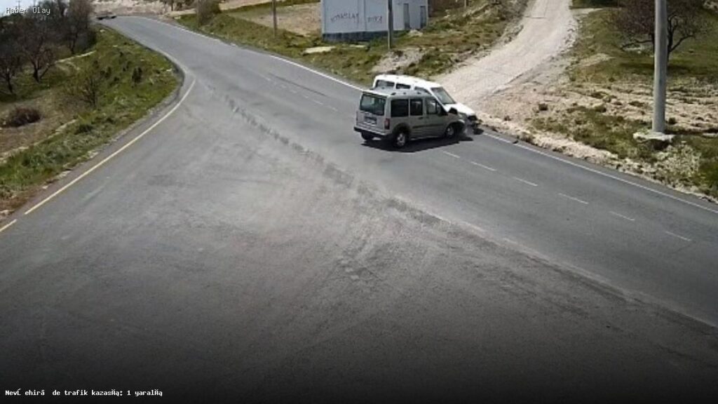 Nevşehir’de Kavşakta Trafik Kazası: 1 Yaralı!