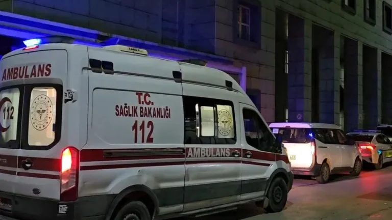 Okul gezisine giden öğrencilerin yarısı hastanelik oldu