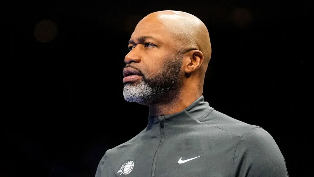 Orlando Magic’te Jamahl Mosley ile Yollar Ayrıldı