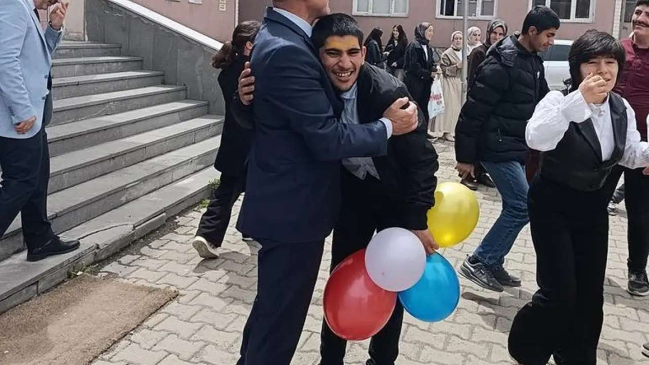 Patnos’ta Engelliler Haftası programı duygu dolu anlara sahne oldu