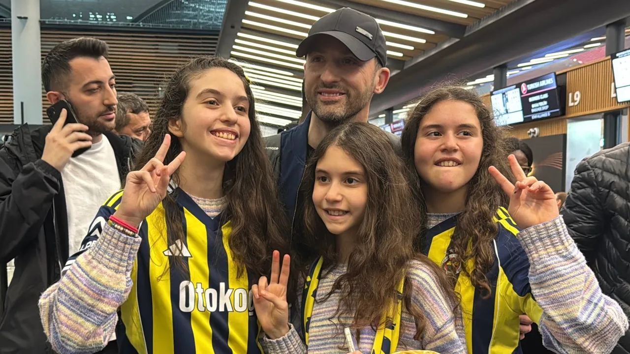 Tedesco’nun İstanbul’dan Ayrılışı: Taraftarların Duygusal Anları