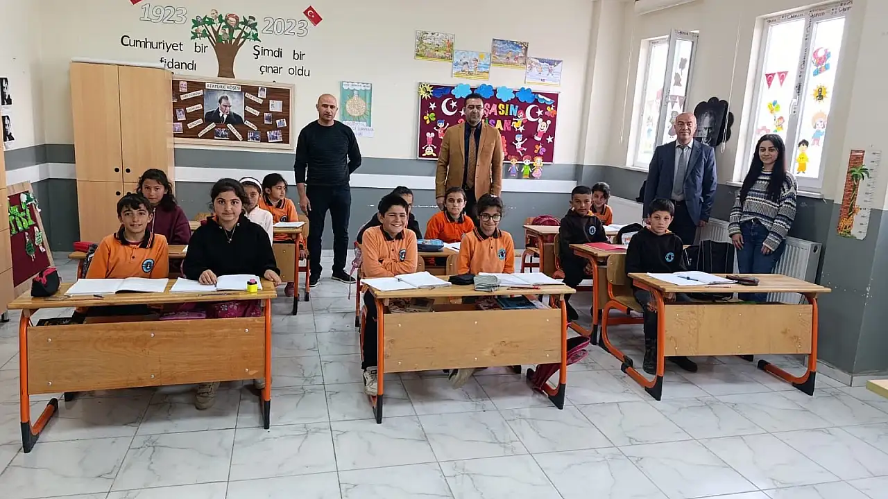 Taşlıçay’da Eğitim Ziyaretleri Hız Kesmeden Devam Ediyor