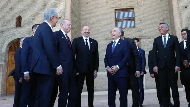 Türkistan’da Tarihi Liderler Buluşması ve Samimi Anlar