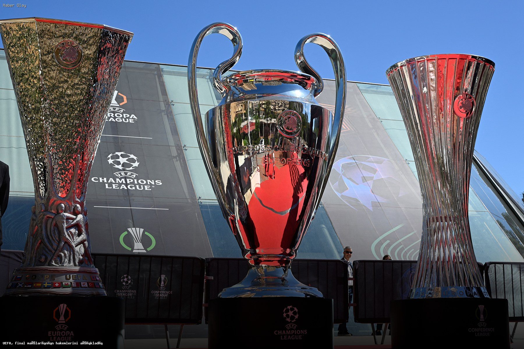 UEFA Final Maçlarının Hakemleri Kimler?