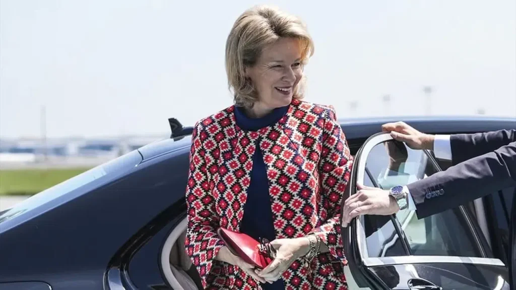 Belçika Kraliçesi Mathilde İstanbul’dan Neden Ayrıldı?