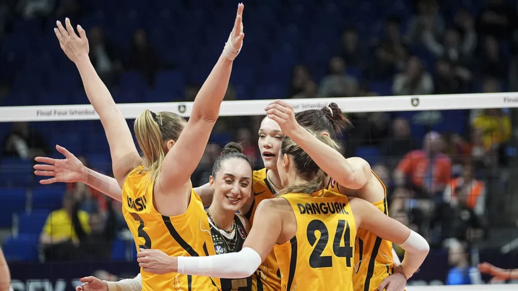 VakıfBank Şampiyonlar Ligi’nde Finalde: Maç Analizi