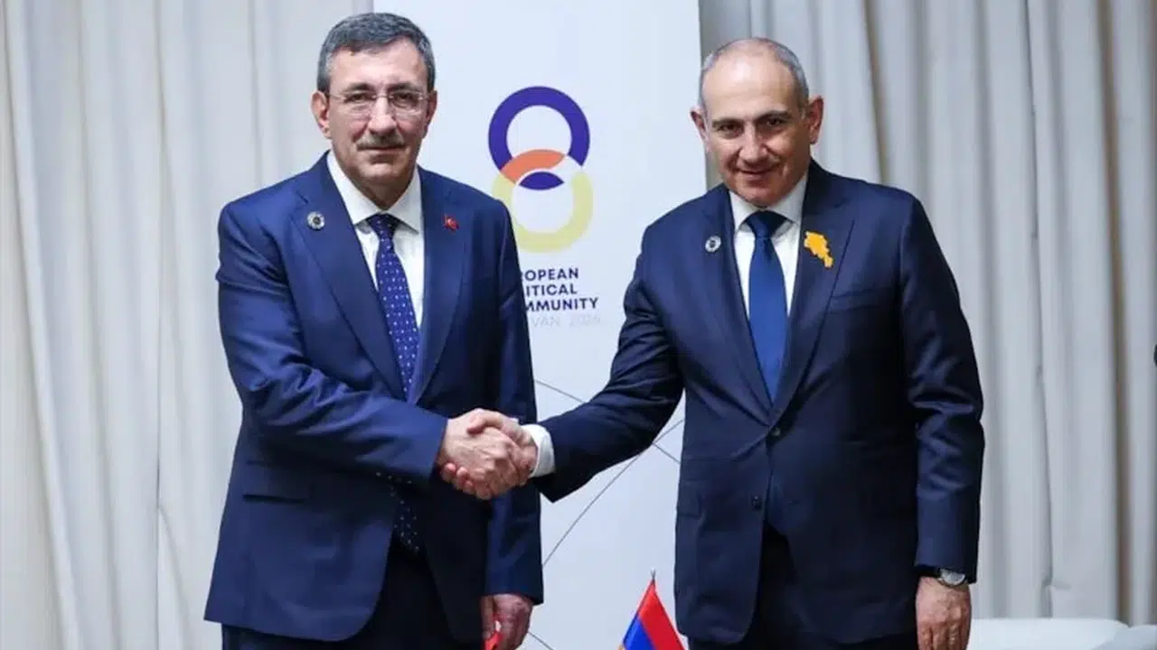 Cevdet Yılmaz ve Paşinyan’dan Tarihi Ani Köprüsü İmzası
